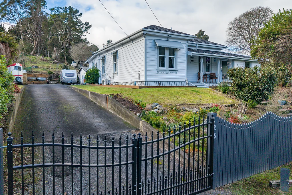 Taumarunui 4房  Your Lifestyle Paradise Only Minutes from Town