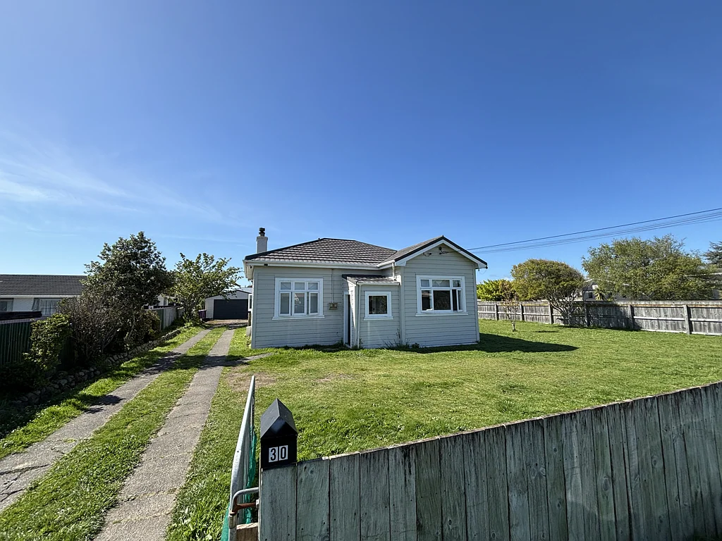 Foxton 4房  Spacious Family Home with Future Potential