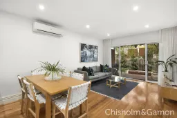 2/3 Cyril Street, Elwood