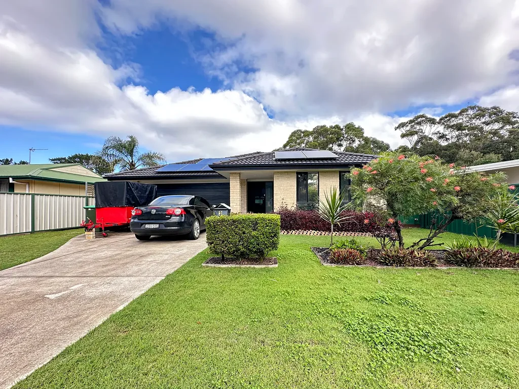 3 Tilligerry Track, Tanilba Bay, NSW 2319
