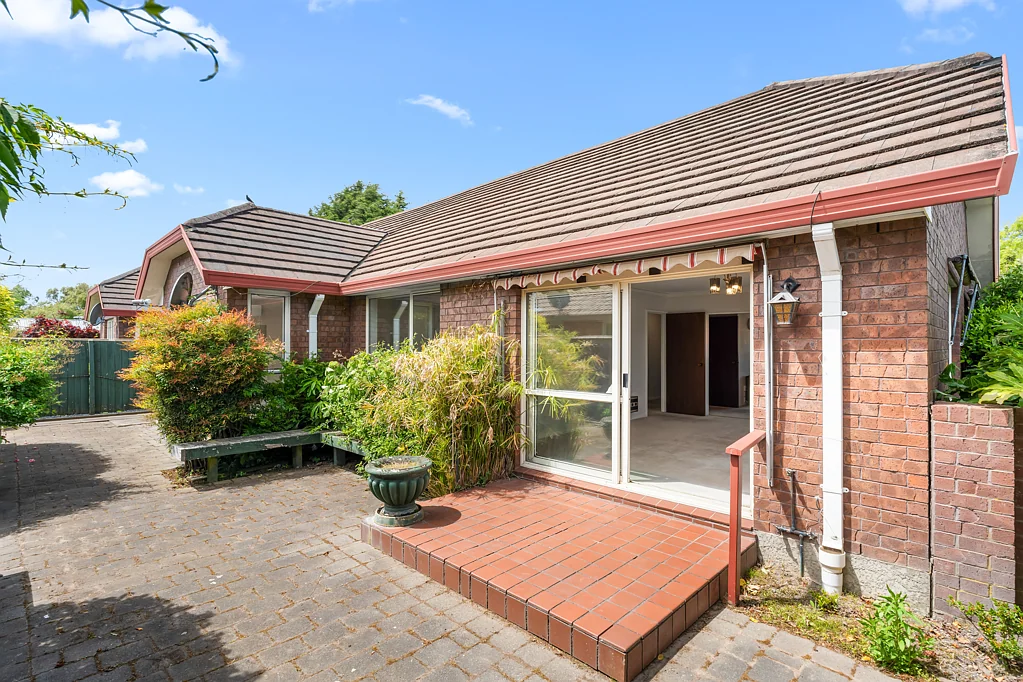 1/5 Cottesmore Close, Burnside, Christchurch, Canterbury