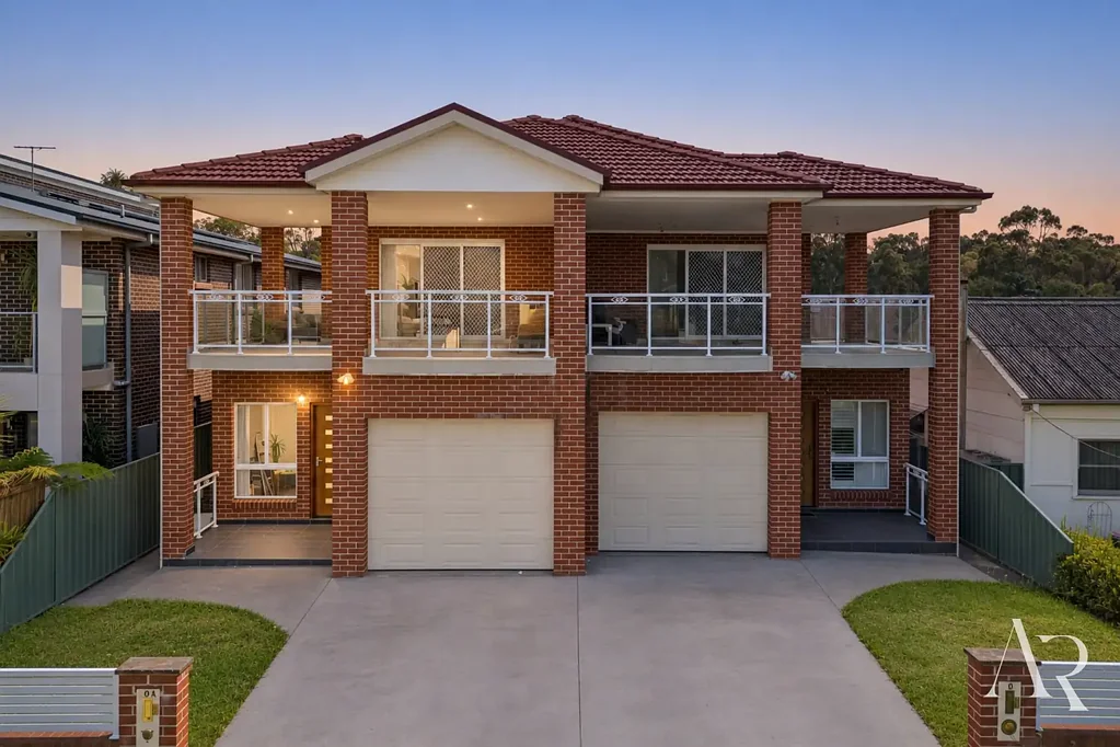 Panania 5બેડરૂમ Full Brick Spacious Family Living with a Large Backyard