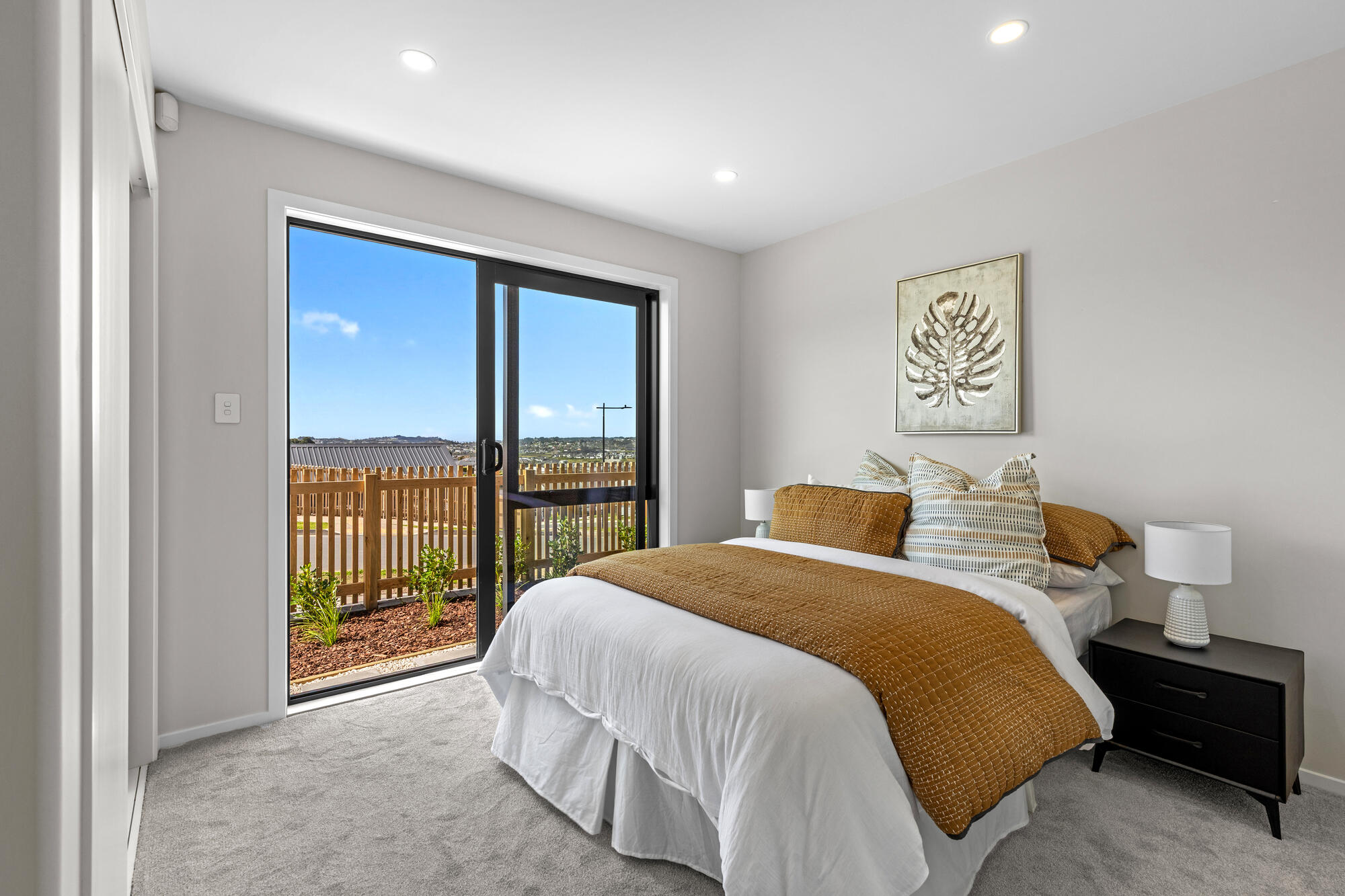 26 Ara Taha Crescent, Orewa, photo 8