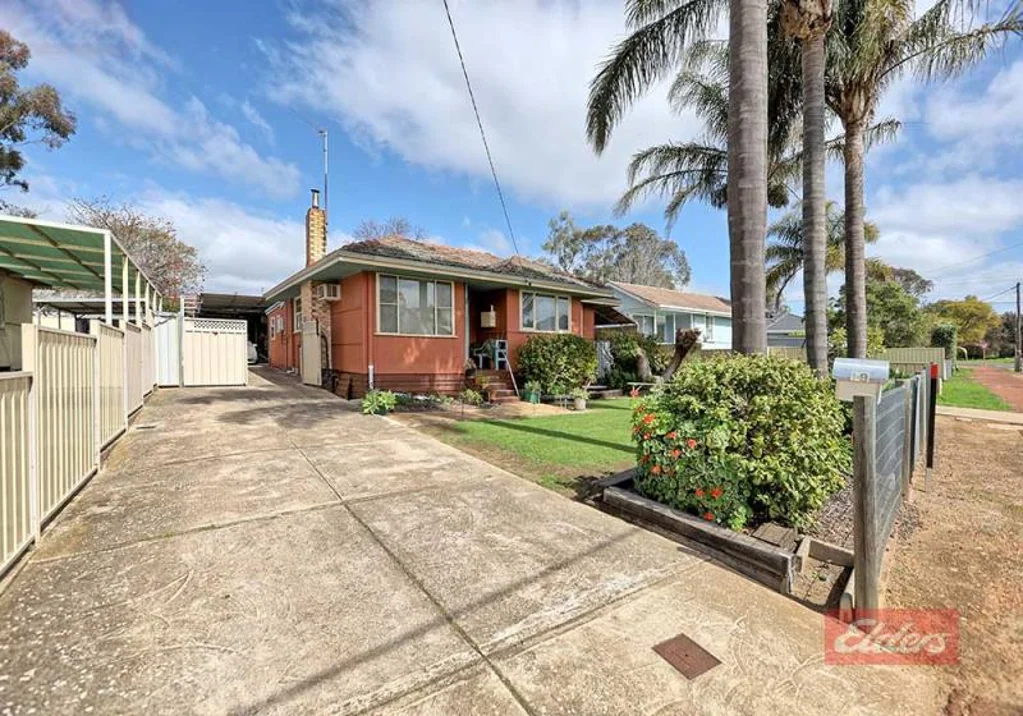 19 Ashworth  Crescent, Narrogin, WA 6312