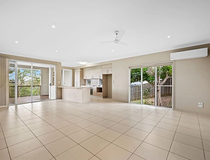 61 Brookwater Drive, Brookwater, Ipswich - Greater Region, 4 Kuwarto, 2 Banyo, House