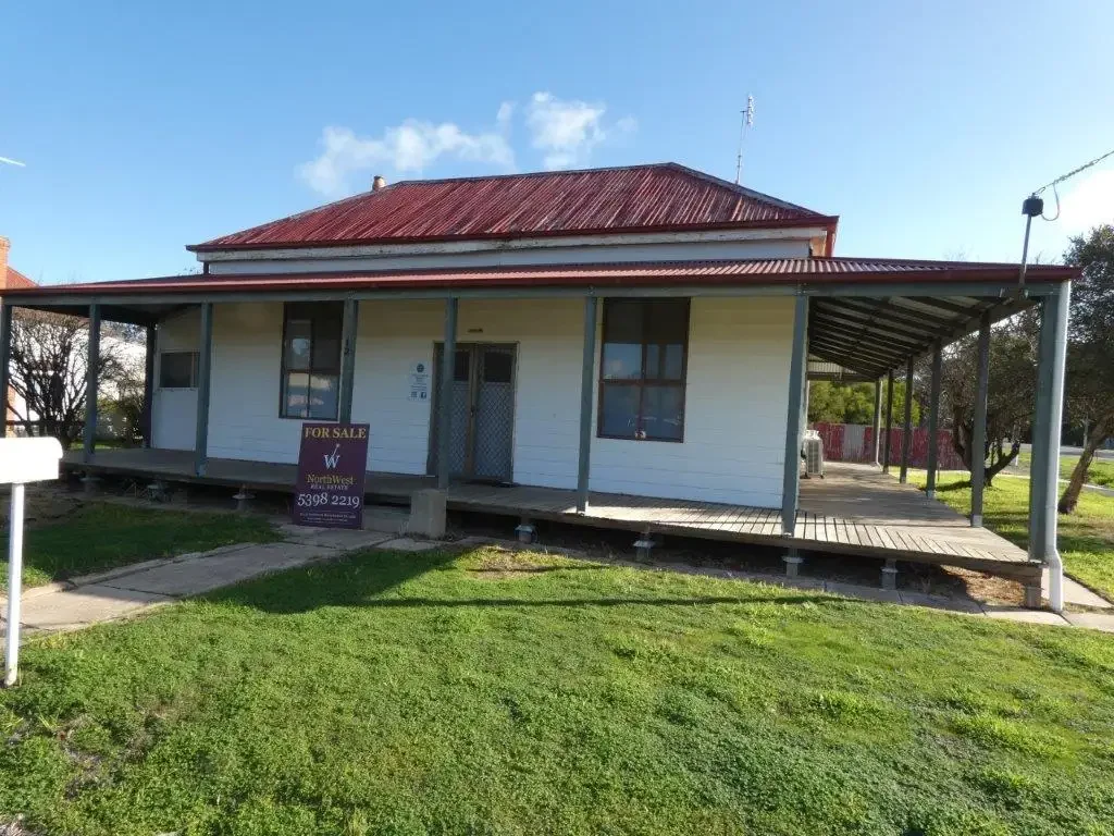 12 Devereux St, Warracknabeal, VIC 3393