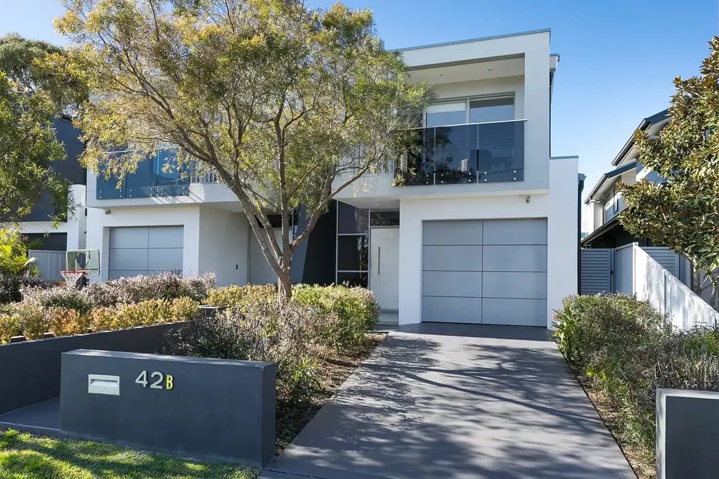 42B Crammond Boulevarde, Caringbah, NSW 2229