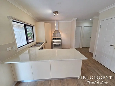 1B Bourke Street, Mareeba, QLD 4880, 3 Bedrooms, 1 Bathrooms, House