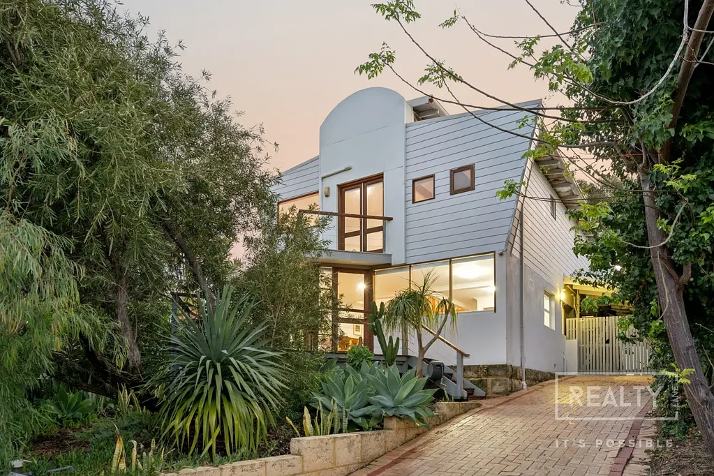 Trigg 4 Bedroom Coastal Charm Meets Effortless Living