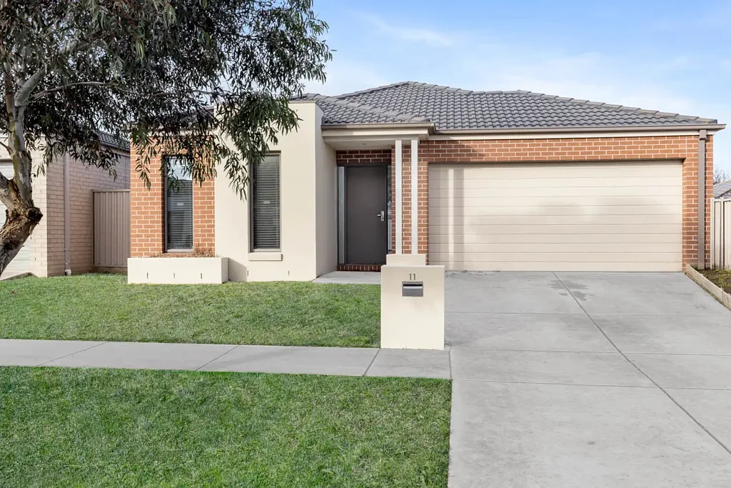 11 Clovedale Avenue, Alfredton, VIC 3350