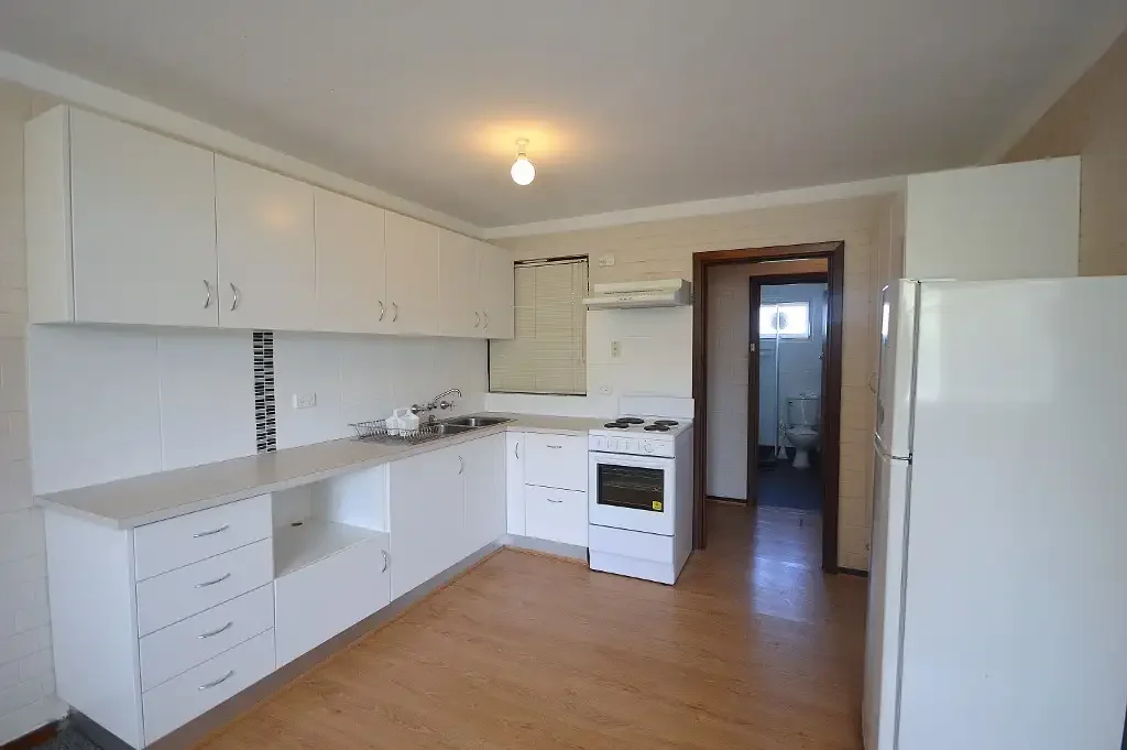 AMAZING 2X1 HOME 250m FROM UWA!
