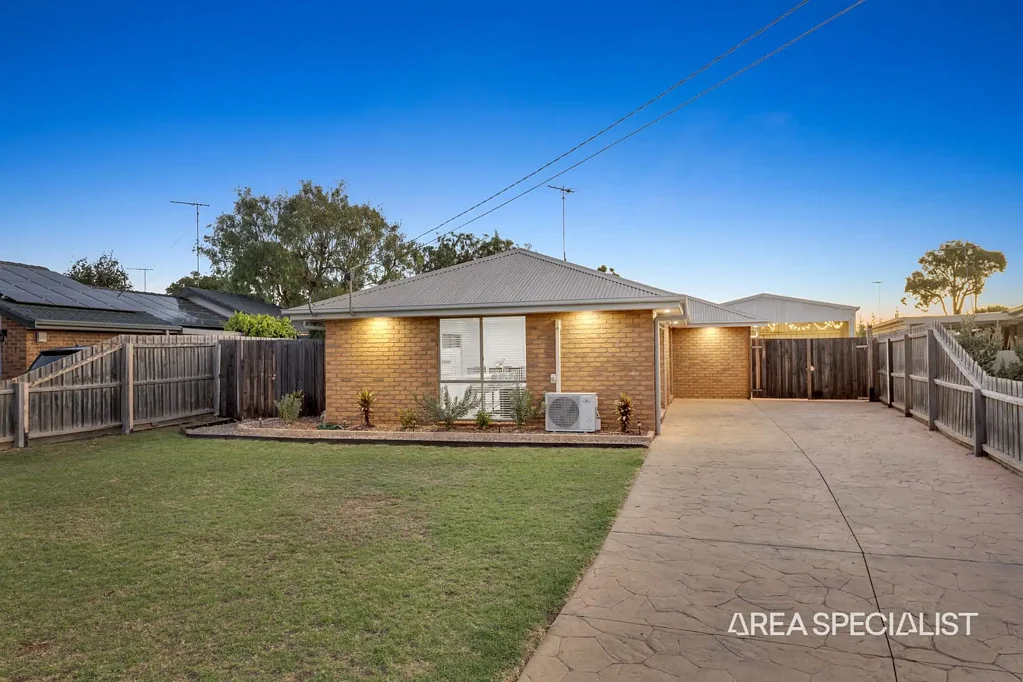 2 Allister Court, Lara, VIC 3212
