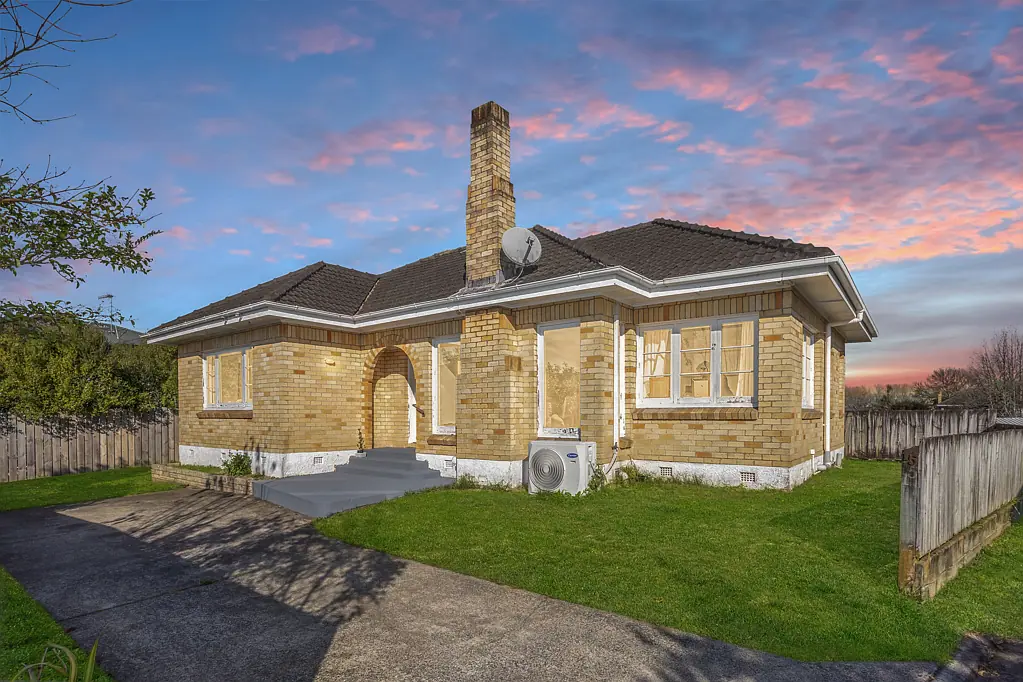 15 Carey Street, Maeroa, Hamilton, Waikato