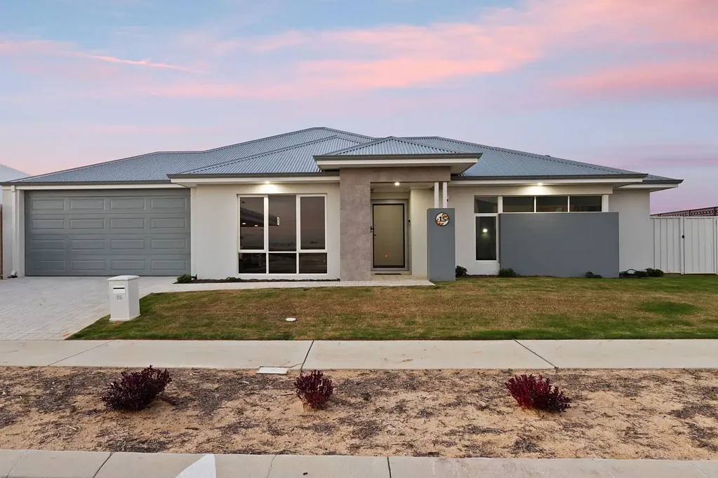 15 Carlsbad Promenade, Alkimos, WA 6038