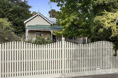 Quarry Hill 3Habitaciones Is this Bendigo's best opportunity? We think so!