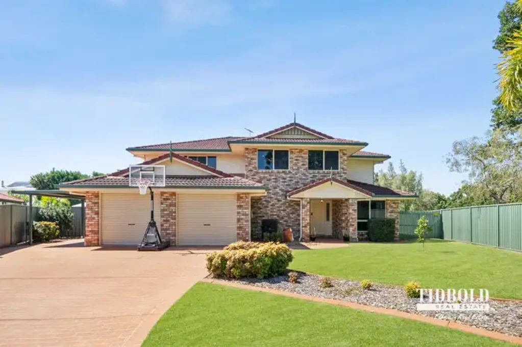 Redland Bay 5 Bedroom BRING THE BOAT, CARAVAN & THE WHOLE FAMILY!