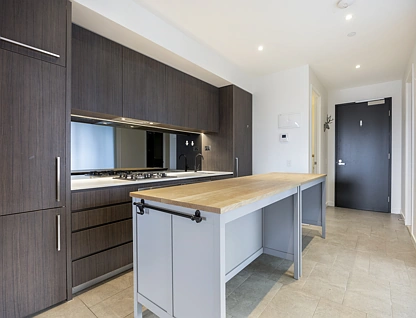 4207/120 A'Beckett Street, Melbourne, Melbourne CBD, 2 habitaciones, 2 baños, Apartment