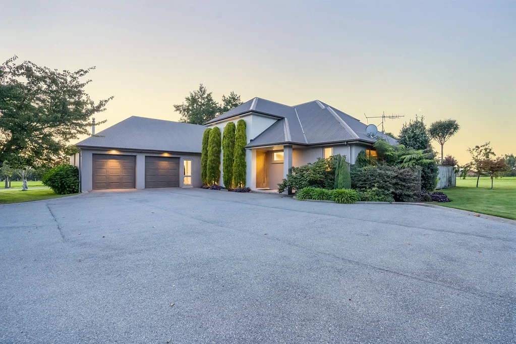 Winton Surrounds 4房  Elegant country home