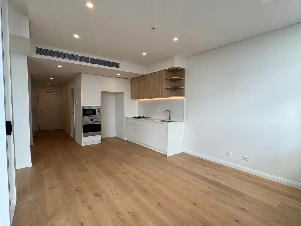 Brand NEW| Water View| Luxury Living| Unbeatable Connectivity