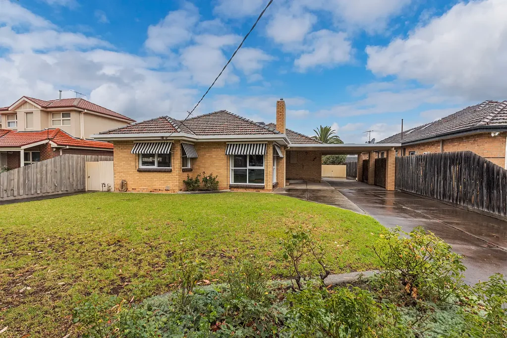 10 Renown Street, Essendon North, VIC 3041