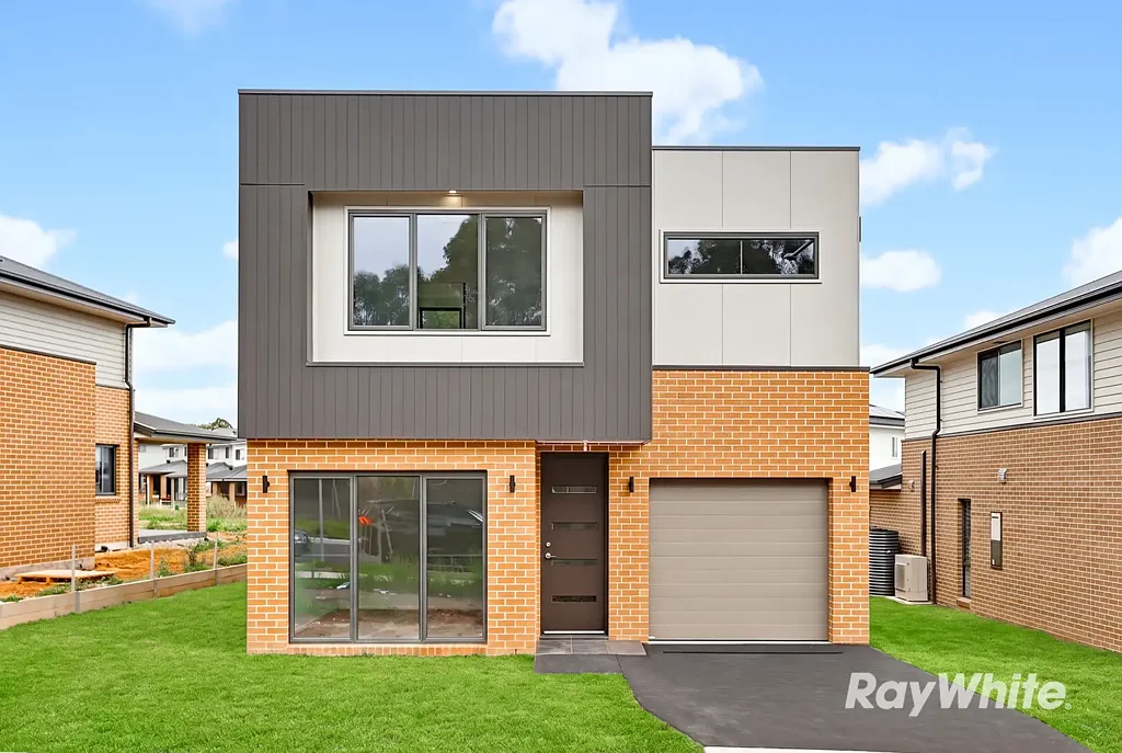 Brand New and Immaculate Five Bedroom Quality Family Home