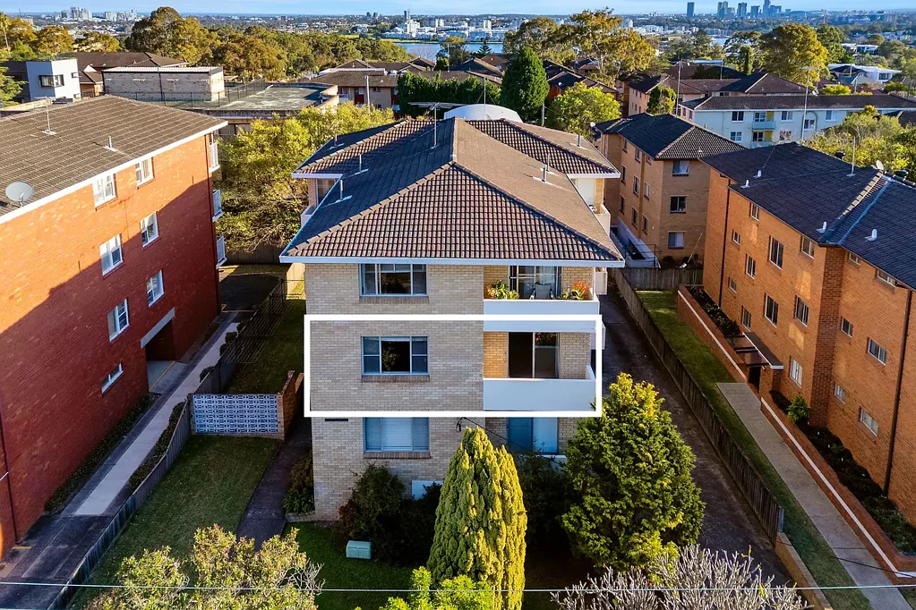 4/6 Coulter Street, Gladesville, NSW 2111