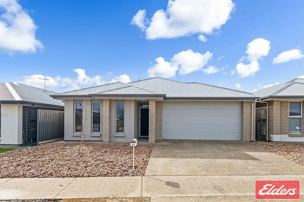 Two Wells 4房  Near New 2024 Built Family Home