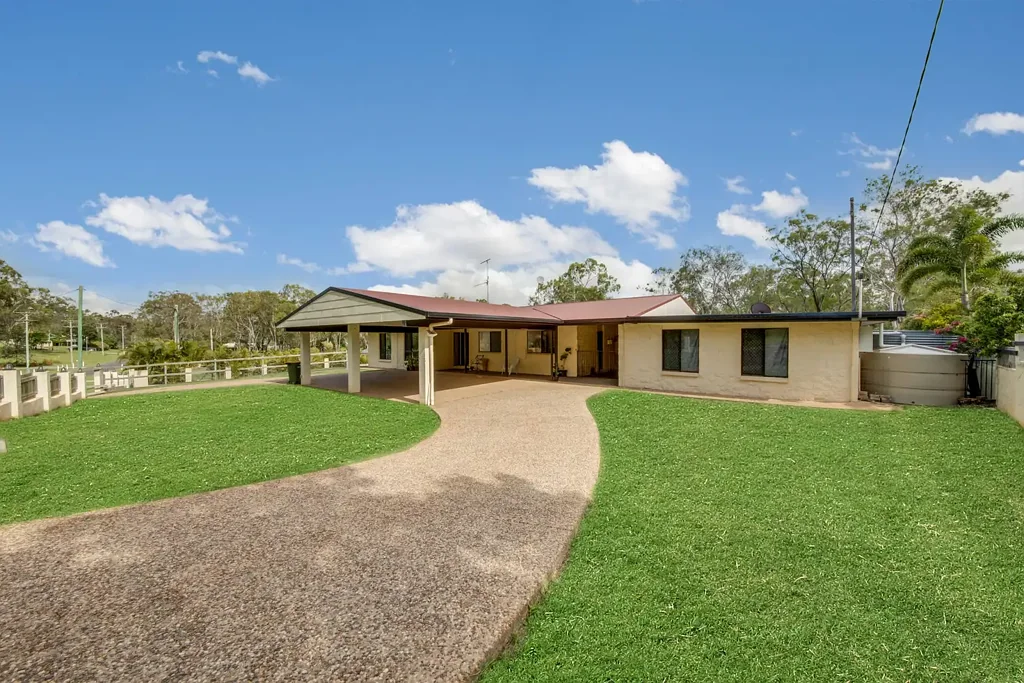 35 Williams Road, Burua, QLD 4680