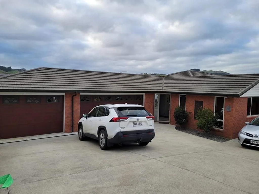 Hidden Gem with Breathtaking Views in Pokeno Village Estate