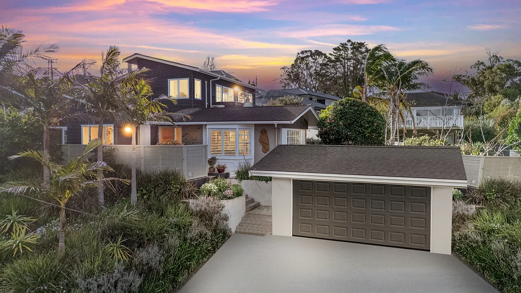 4 Gibson Place, Mellons Bay, Manukau City, Auckland
