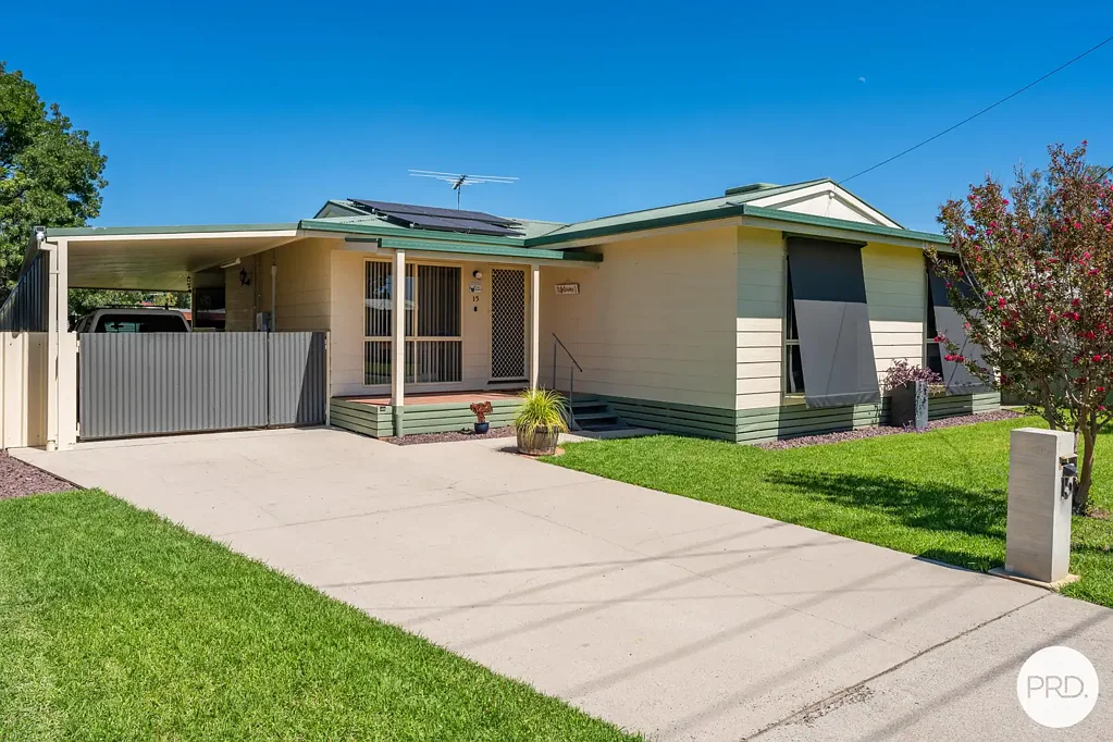 15 Elizabeth Street, Culcairn, NSW 2660