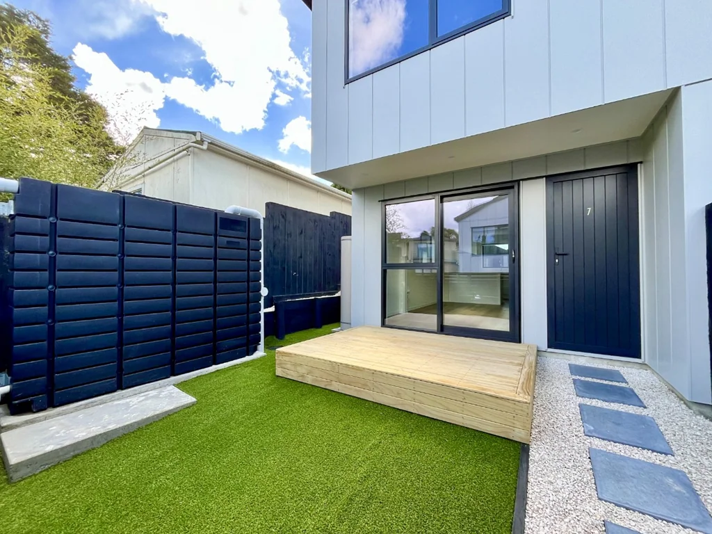 Brand New 2 Bedroom Townhouse in New Windsor