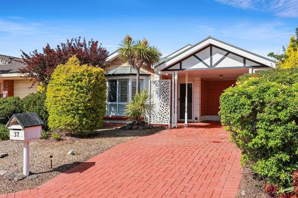 37 Cutter Circuit, Encounter Bay, SA 5211
