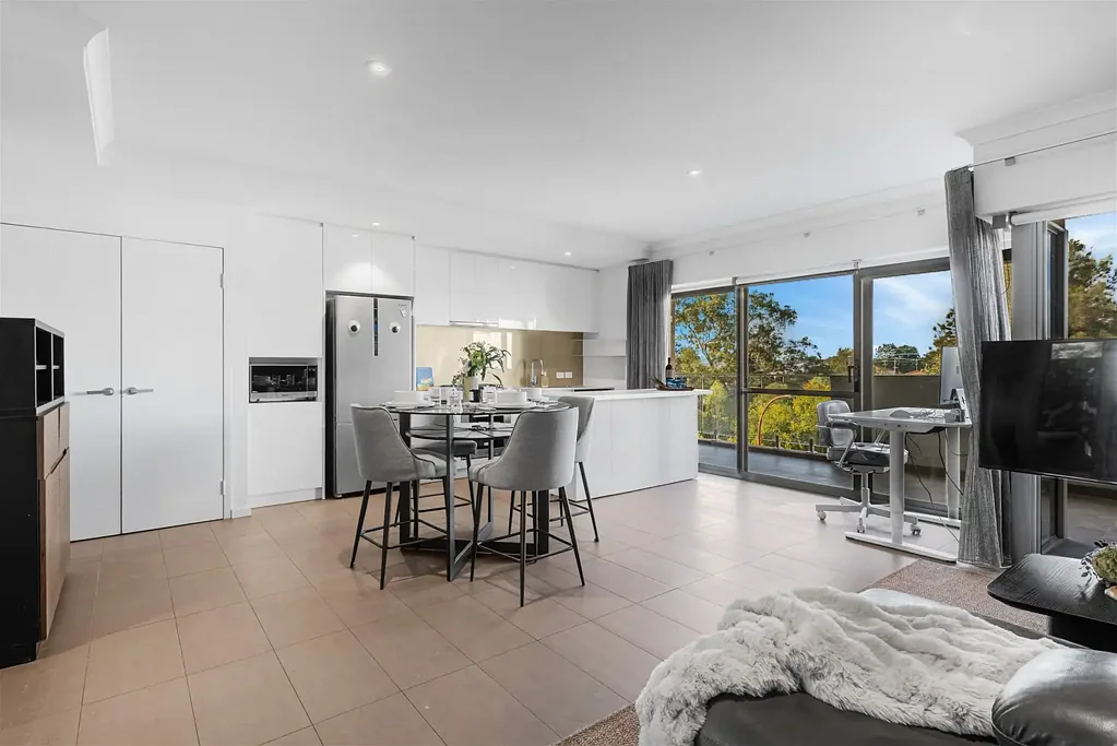 Cannington 2房  10% RoI Blue Chip, High-Yield, Low-Strata Levy, Investment or Home | Serviced Apartment Approval-Airbnb