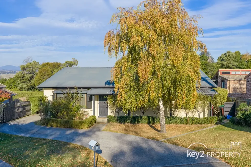 Norwood 3房  Space, Views & Lifestyle in One Complete Package