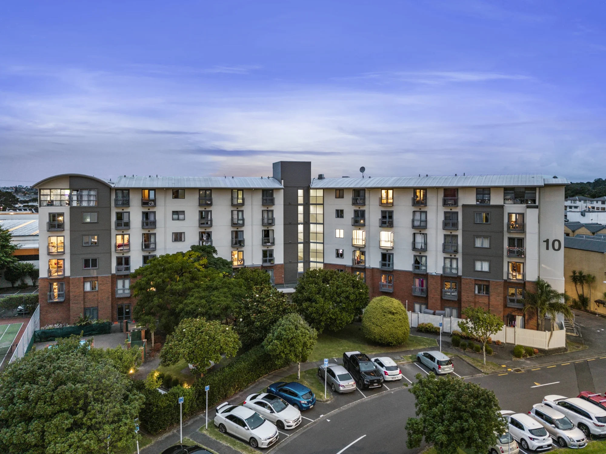 New Lynn 1Phòng ngủ Smart, Stylish & Superbly Located