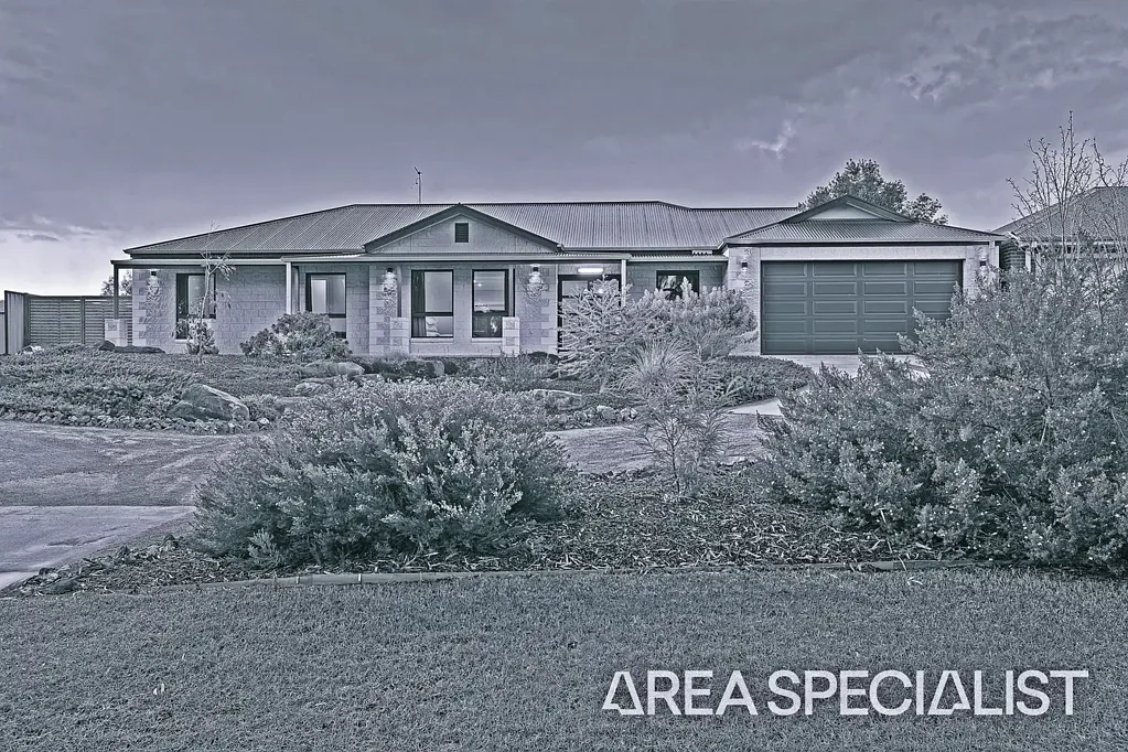 18 Carramar Drive, Gol Gol, NSW 2738