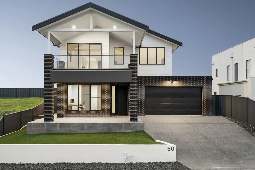 St Leonards 4Phòng ngủ Modern Coastal Luxury – Just Minutes from the Beach