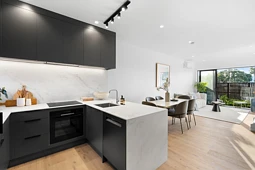11/11 Western Springs Road, Kingsland
