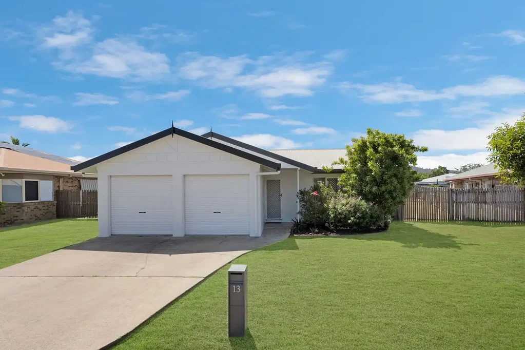 13 Overton Circuit, Kirwan, QLD 4817
