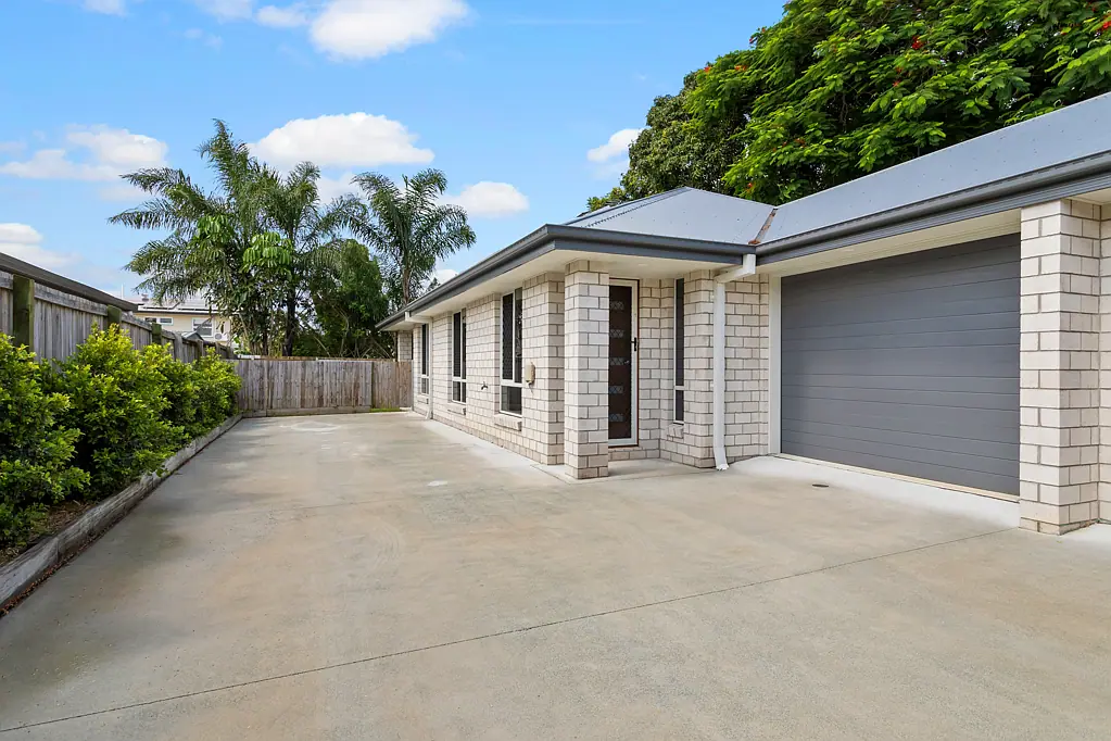 2/12 Centaur Street, Redcliffe, QLD 4020