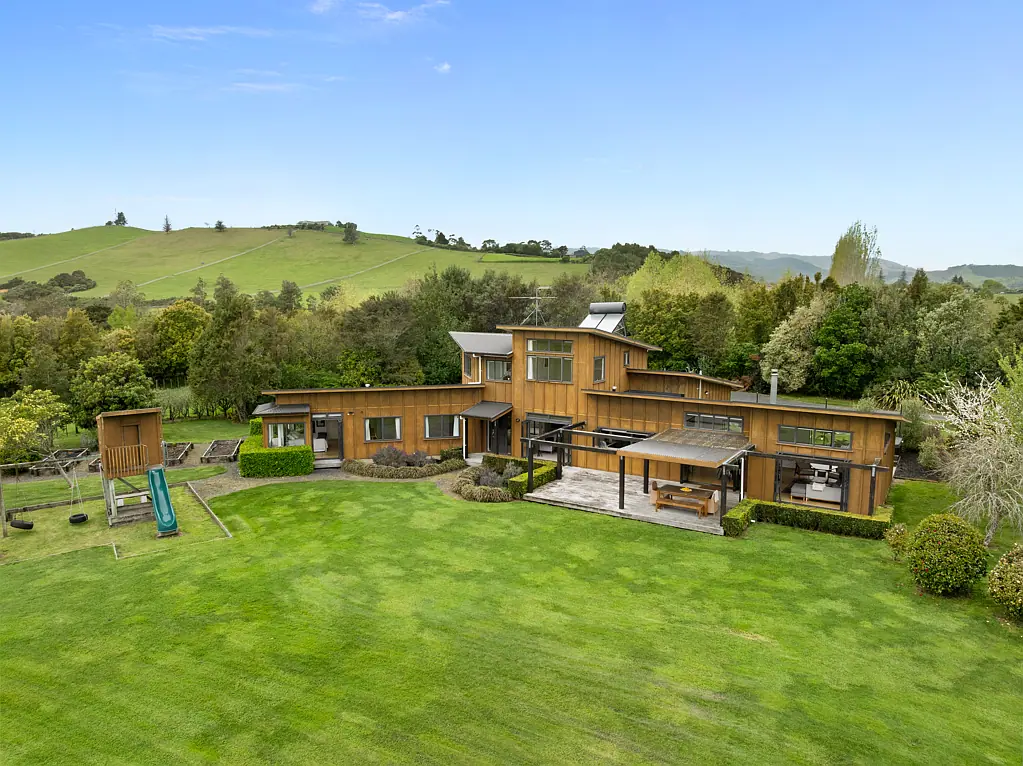 69 Clevedon-Kawakawa Road, Clevedon, Manukau City, Auckland