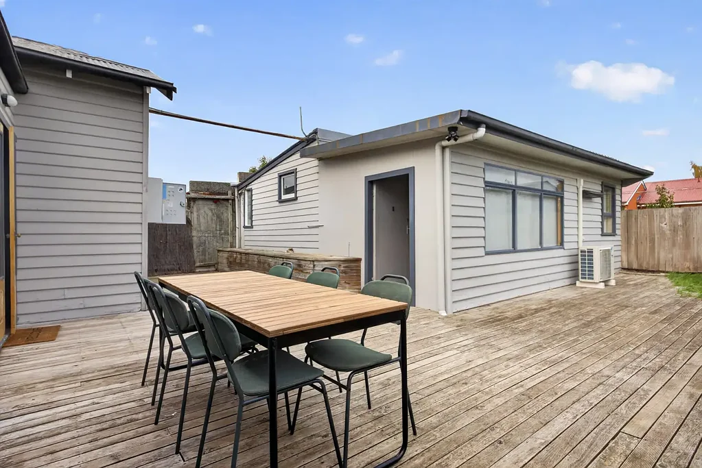 Fully Furnished Unit Ready for You