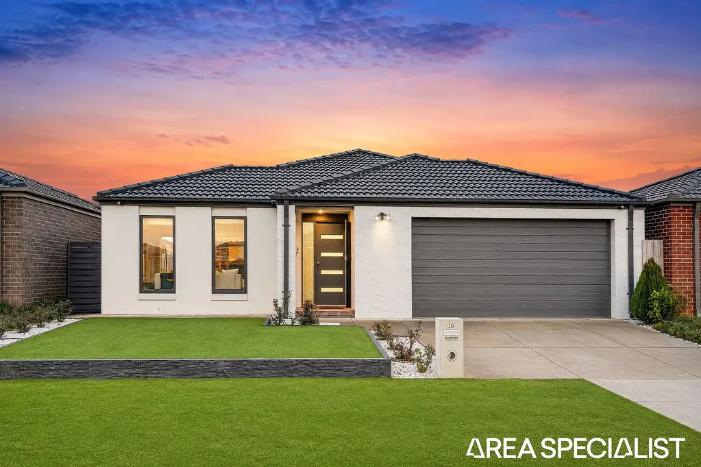 Pakenham 4બેડરૂમ Family Living or SMSF Investment – A Smart Opportunity in Pakenham