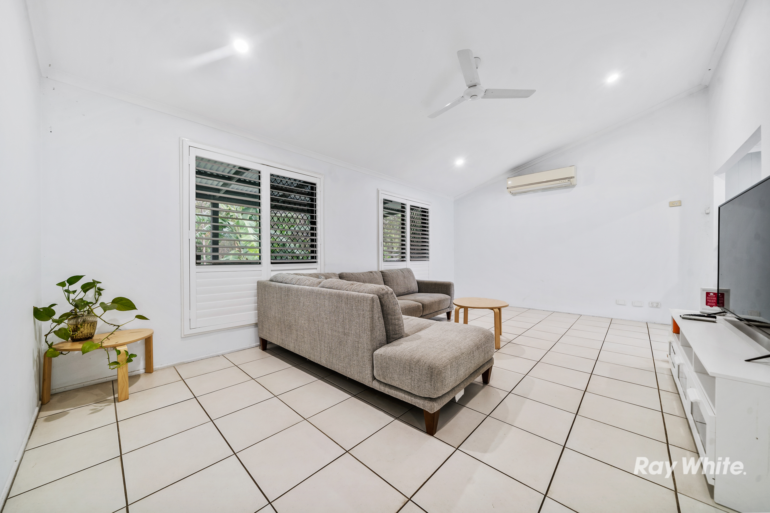 1 SHEFFIELD CT, BROWNS PLAINS QLD 4118, 0房, 0浴, House