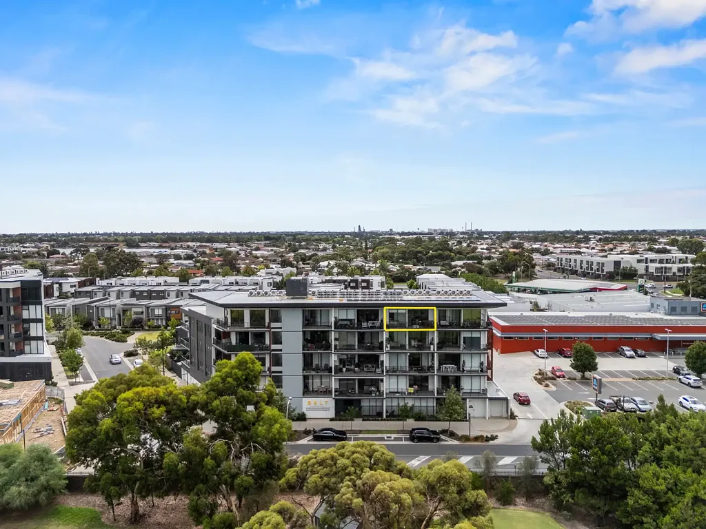 404/2 Troubridge Drive, West Lakes, SA 5021