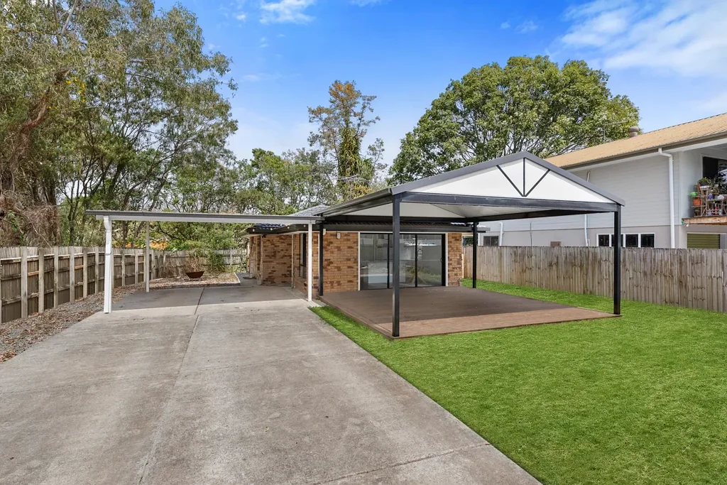 41 Logan Avenue, Oxley, QLD 4075