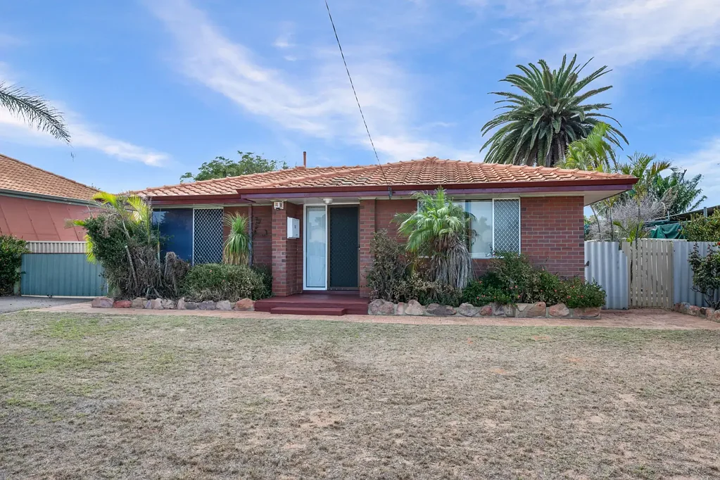 Rangeway 3房  Invest or live in budget Brick & Tile