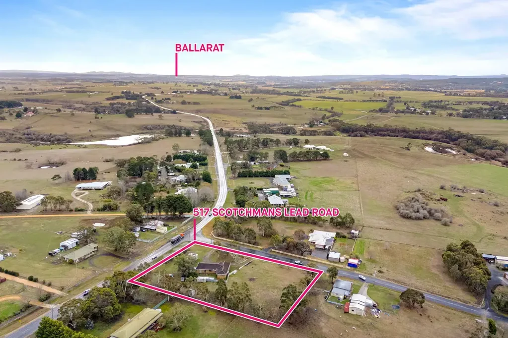 Napoleons 3 Bedroom Peaceful Country Living with Stunning Mount Buninyong Views