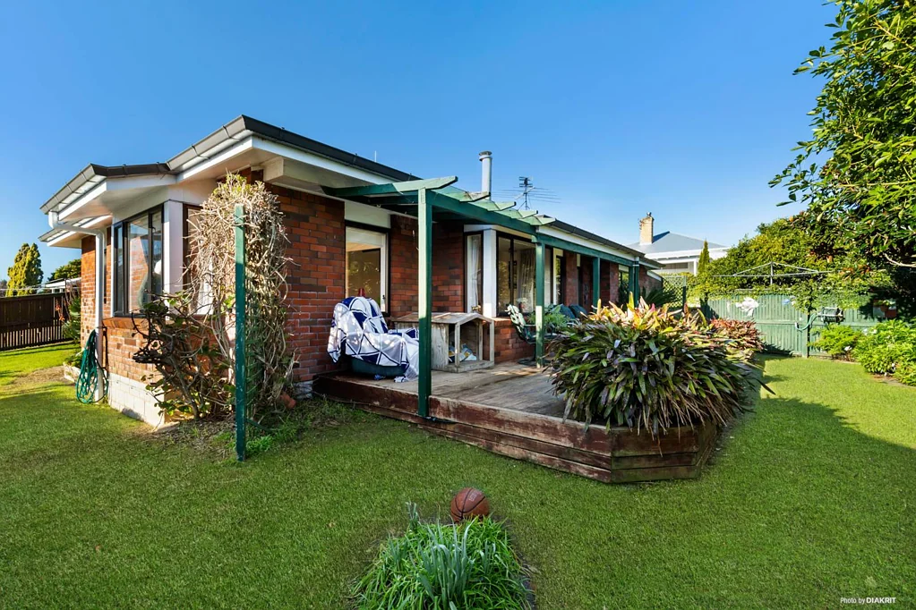 70A Sandspit Road, Waiuku, Franklin, Auckland